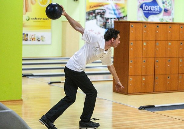 lancer boule bowling handisport