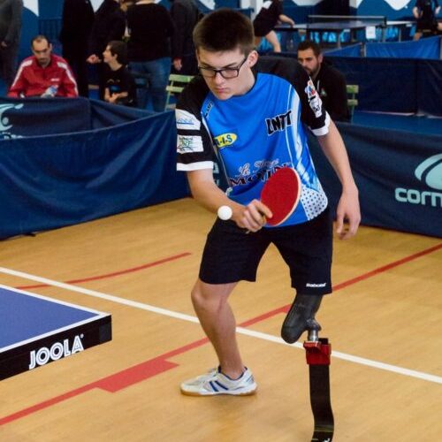 joueur tennis de table handicap