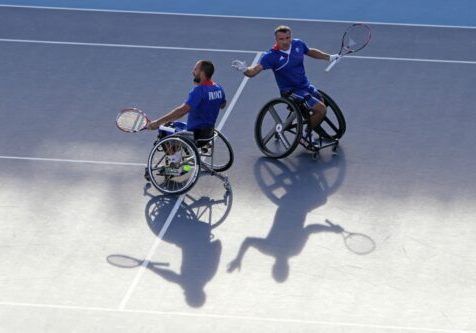 joueurs tennis double handicap fauteuil